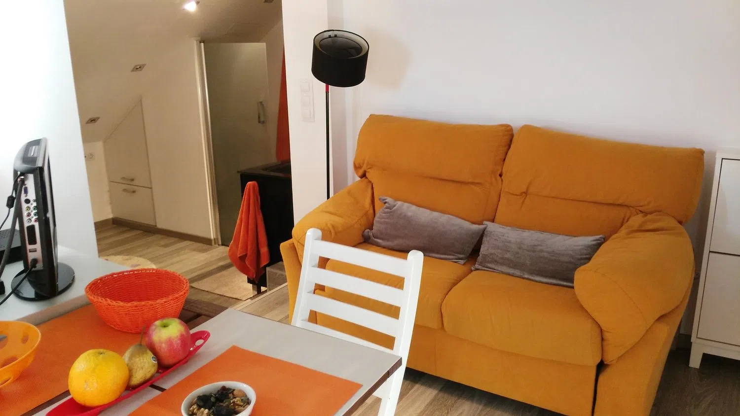 Estudio en calle Macarena, 36 - Foto 2