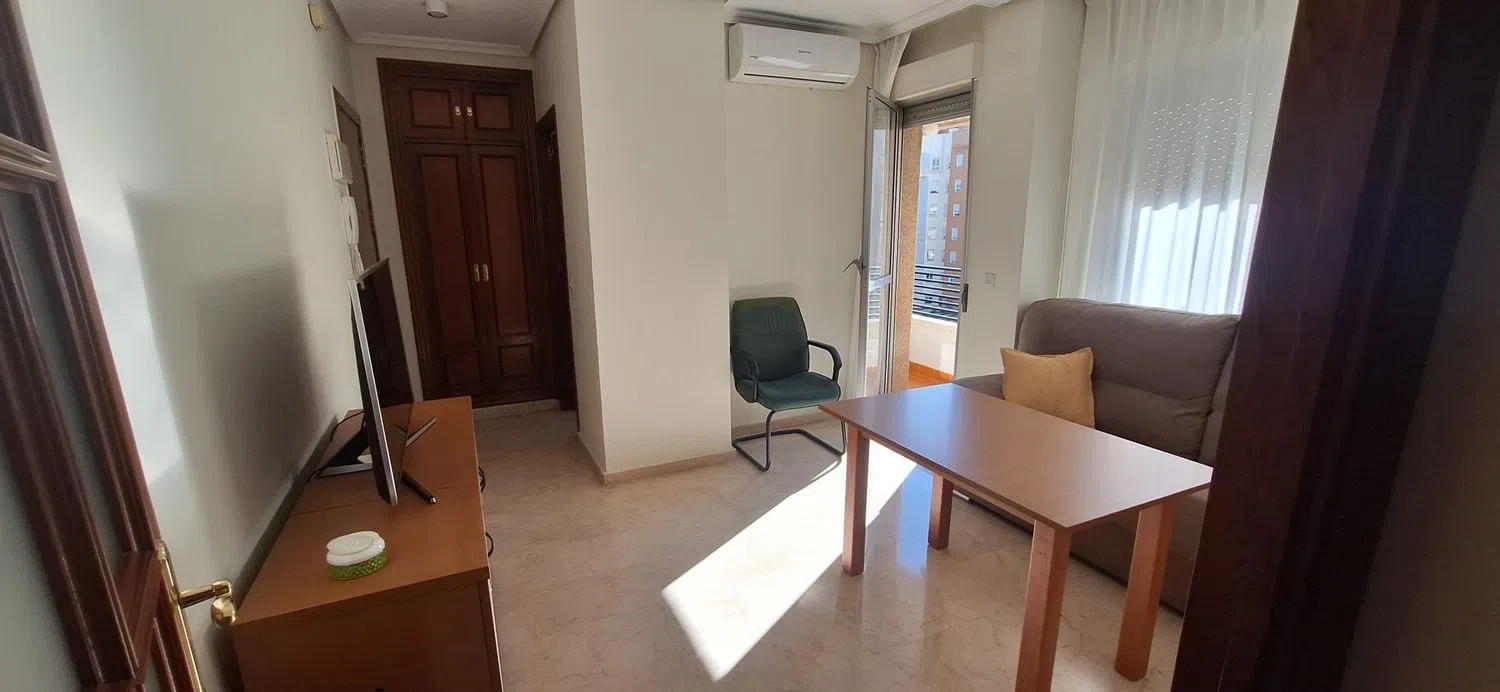 Piso en calle Luis de Morales, 1 - Foto 1