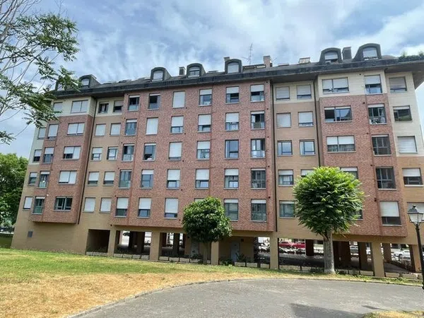 Piso en Calle Aguamiera, 2, Corredoria-La Carisa-Prado de La Vega - Foto 1