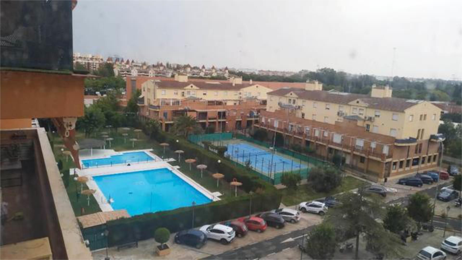 Piso en Sevilla Este - Foto 2