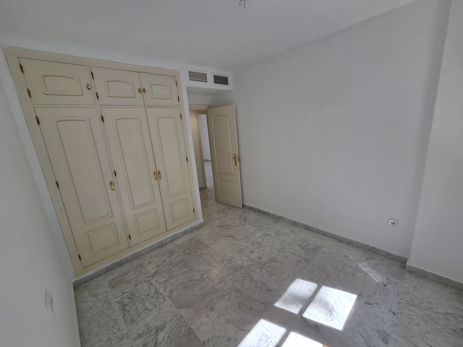 Piso en Paseo del Miramar, 46, Limonar - Foto 15