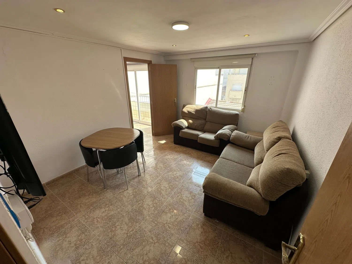 Piso en calle d'Esteve Ballester, 23 - Foto 3