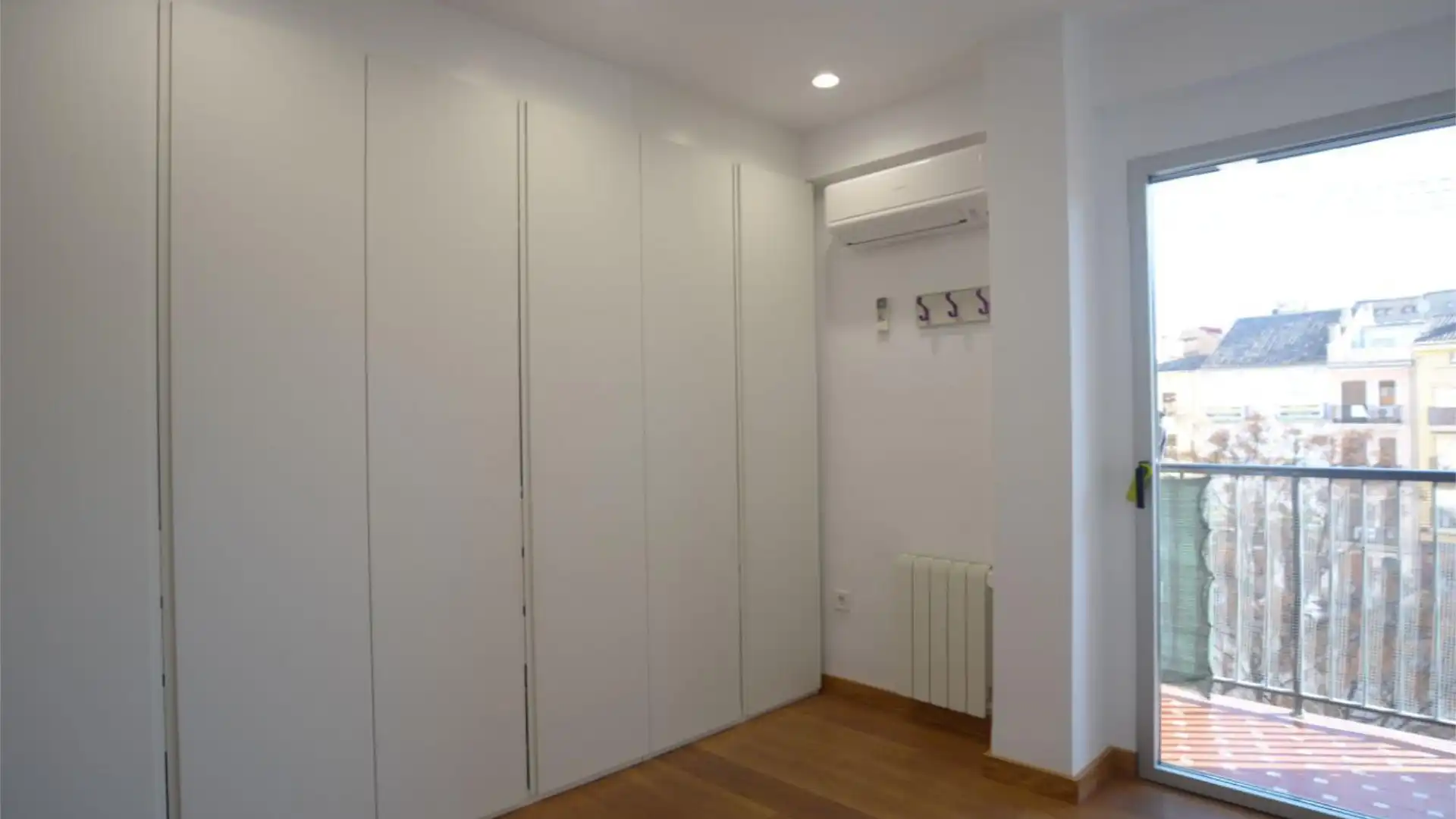 Piso en  Plaça del Músic López Chávarri 5 - Foto 12