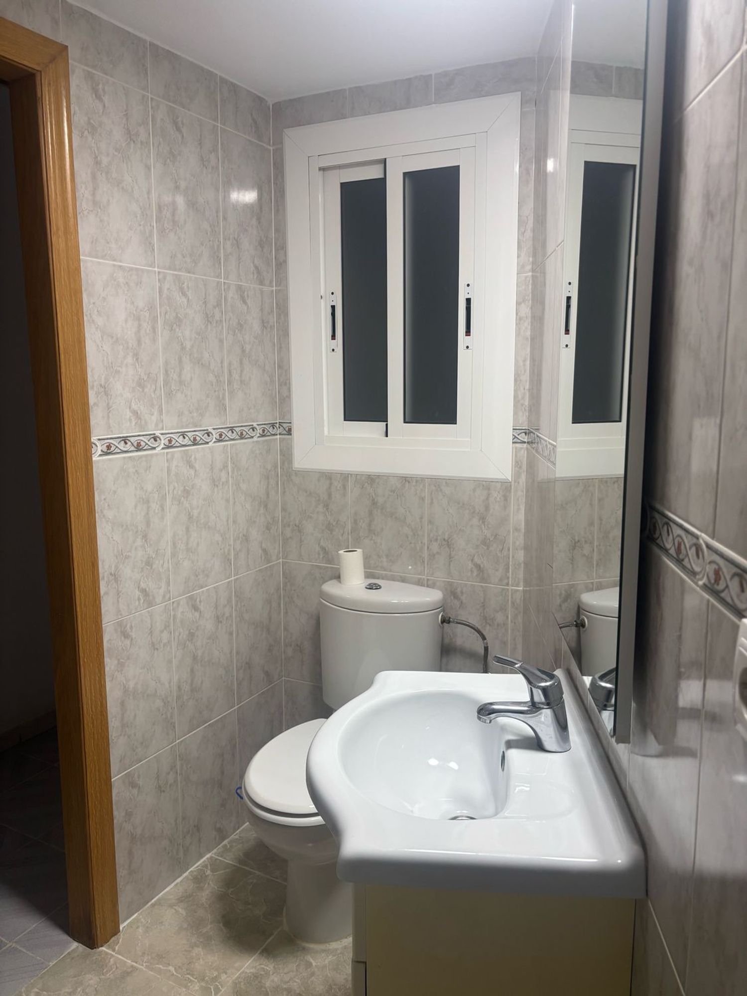 Piso en calle Fiscal Miguel Gutiérrez Carbonell, 9 - Foto 5