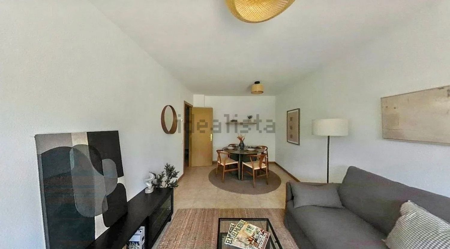 Piso en Calle de Versalles, 2, La Montaña-El Cortijo - Foto 4