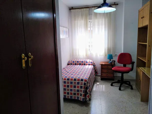 Piso en avenida de Plutarco, 69
