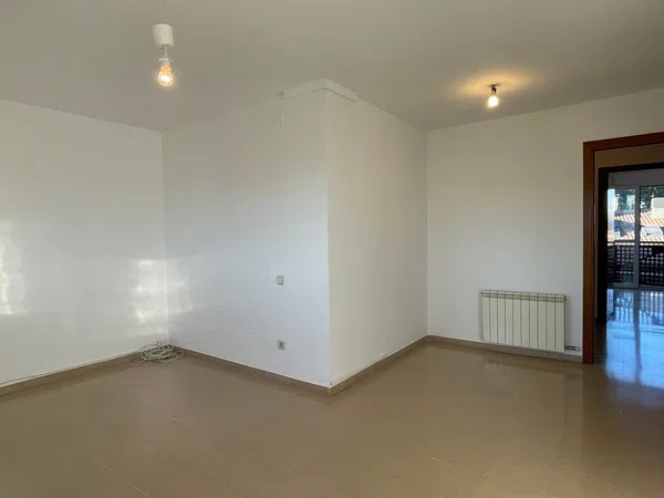 Piso en Centre - Passeig i Rodalies - Foto 5