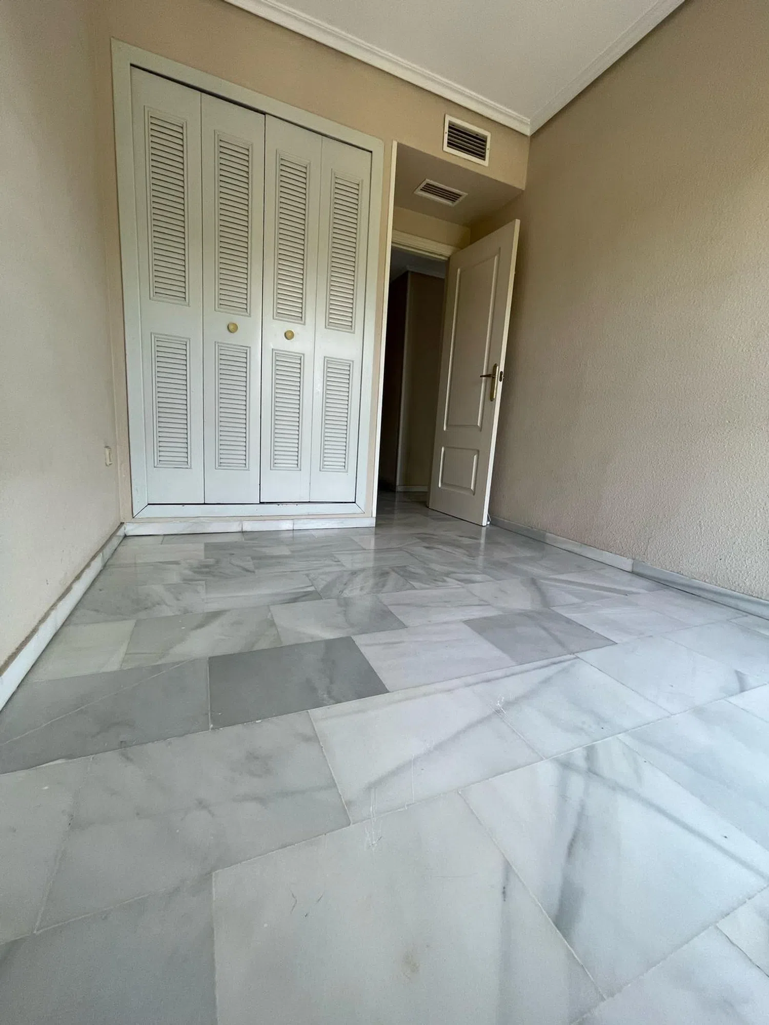 Piso en calle Cueva de Menga, 1 - Foto 8
