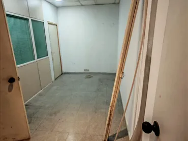Local comercial en  Carrer del Pintor Fortuny 2 - Foto 7