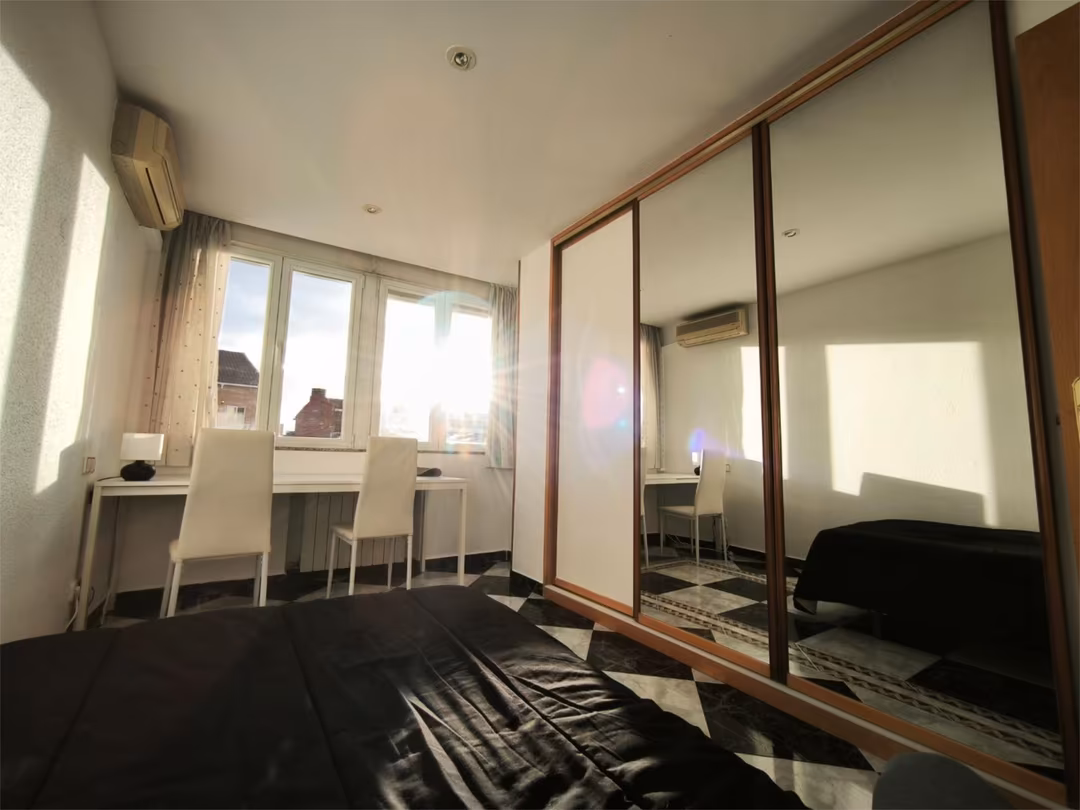 Piso en  Calle del Arroyo del Olivar 20 - Foto 7