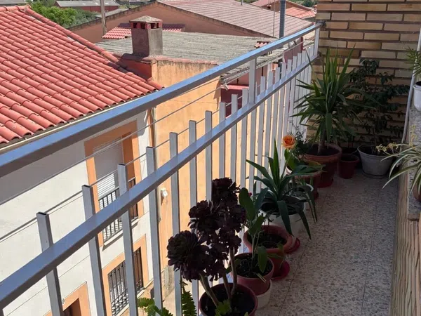 Piso en Calle Huertitas, 5 . - Foto 1