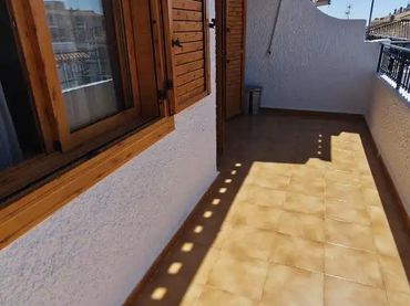 Piso en  Avinguda de Ronda 100 - Foto 3