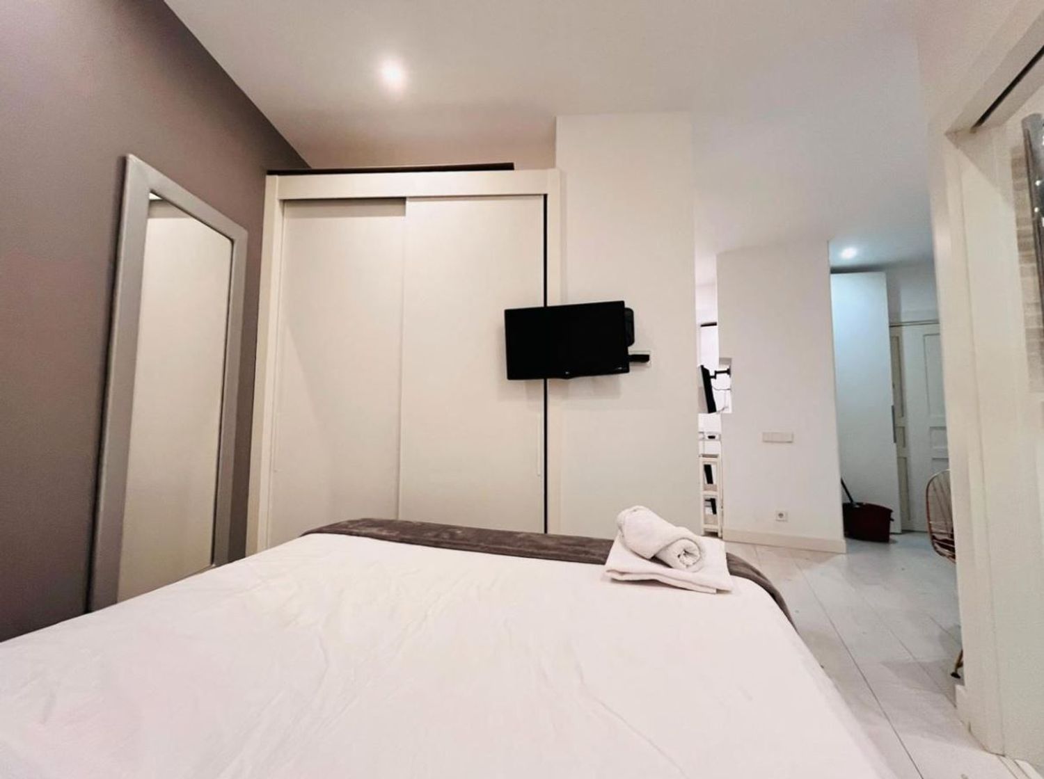 Piso en calle de Casto Plasencia, 11 - Foto 7