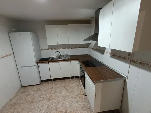 Piso en calle Farmacéutica Juana Álvarez Bañón, 4 - Foto 4