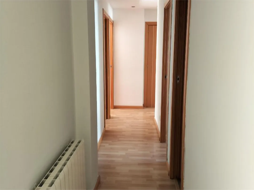 Piso en  Calle de Antonio Maura 25 - Foto 3