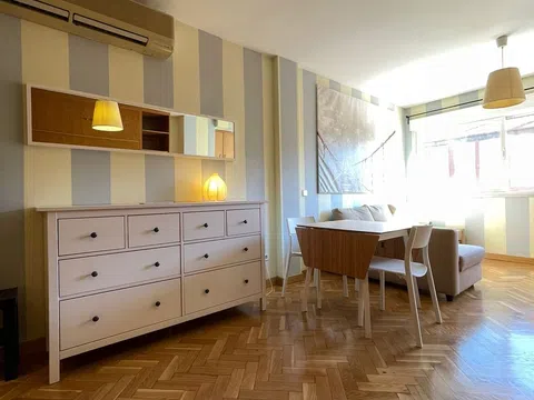 Estudio en calle del Marqués de Viana, 28