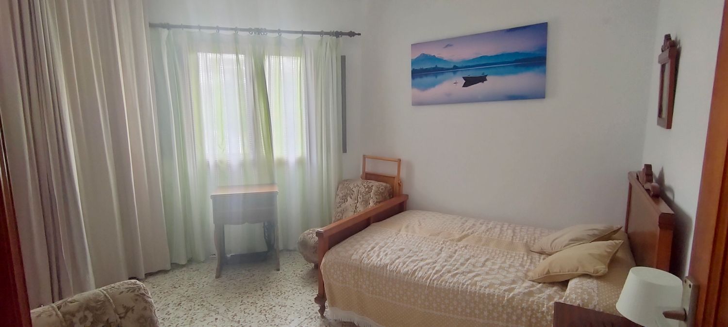 Casa independiente en avenida Monseñor Socorro Lantigua, 15 - Foto 4