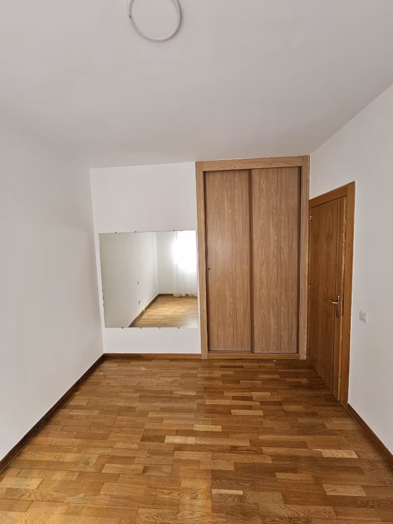 Piso en  Calle Doctor Alfonso Chiscano Díaz 8 - Foto 19