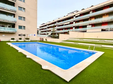 Piso en  Carrer de la Indústria - Foto 2