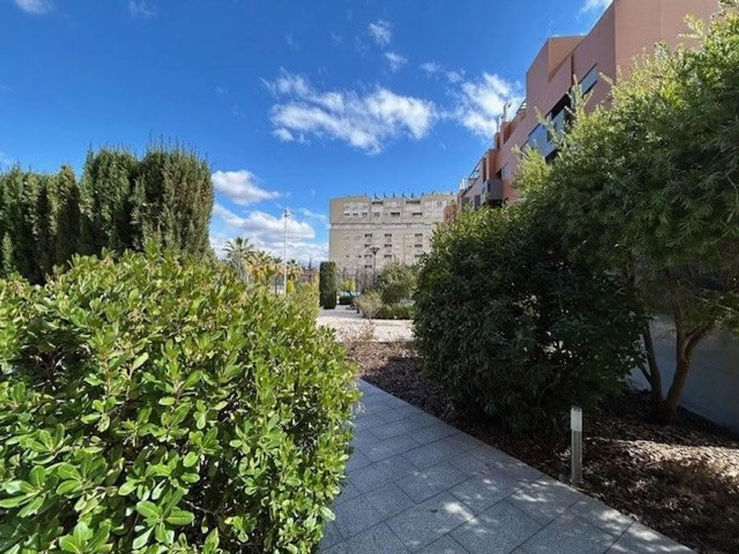 Piso en avenida de la Ilustración, 101 - Foto 24