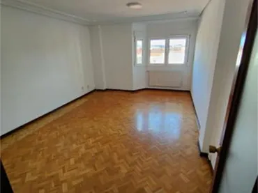 Piso en Natahoyo - Foto 1