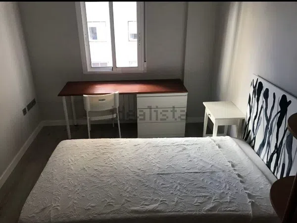 Piso en calle de Baltasar Gracián, 31 - Foto 2