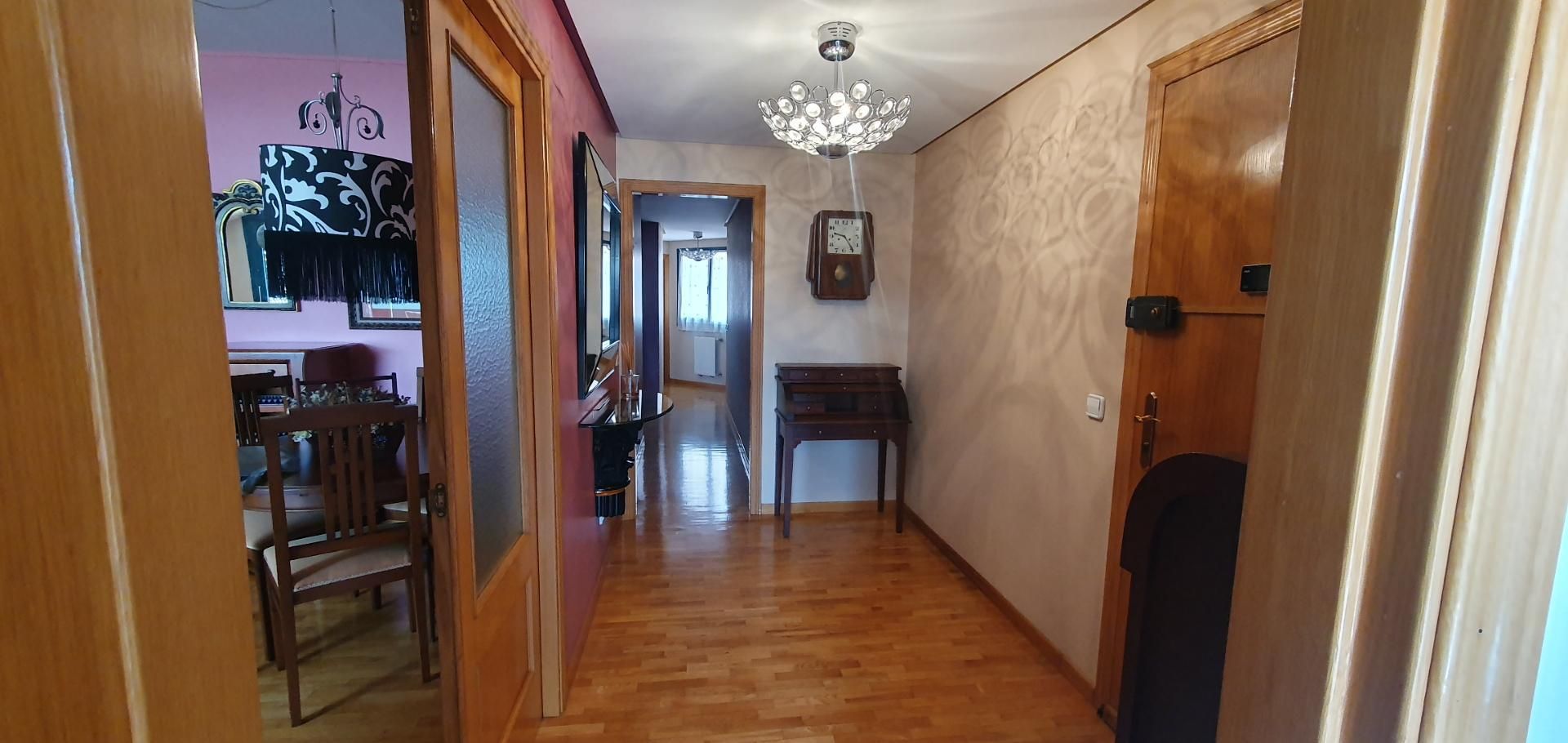 Piso en  Calle Mayorazu 22 - Foto 2