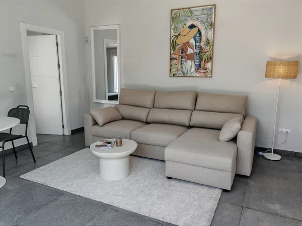 Casa independiente en Urb. puerto romano Barrio Las Lomas - Foto 4