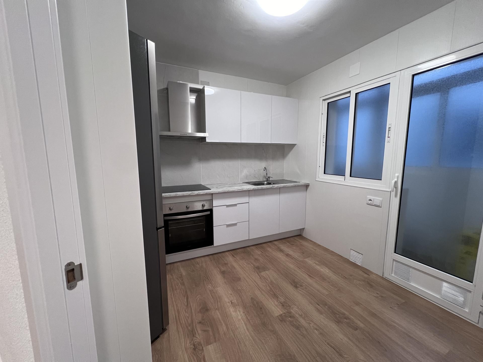 Piso en  Calle Escritor Ruiz Aguilera 2 - Foto 8