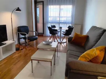 Piso en Cascajos - Foto 1