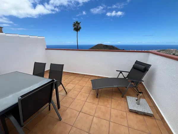 Chalet adosado en calle Acorán, 18 - Foto 1