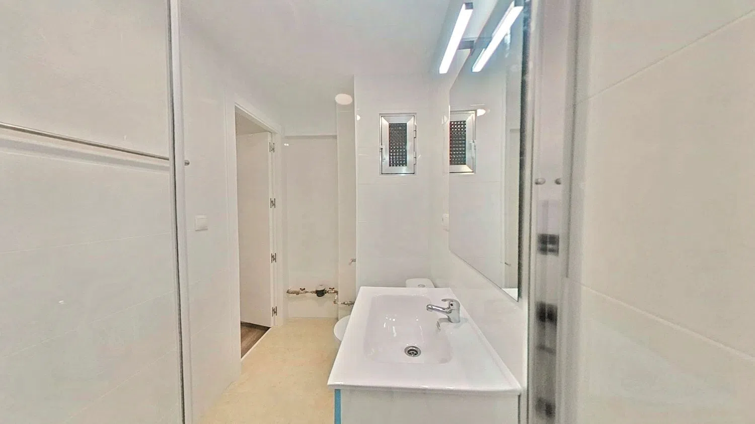 Piso en Barrio Tormos - Foto 26