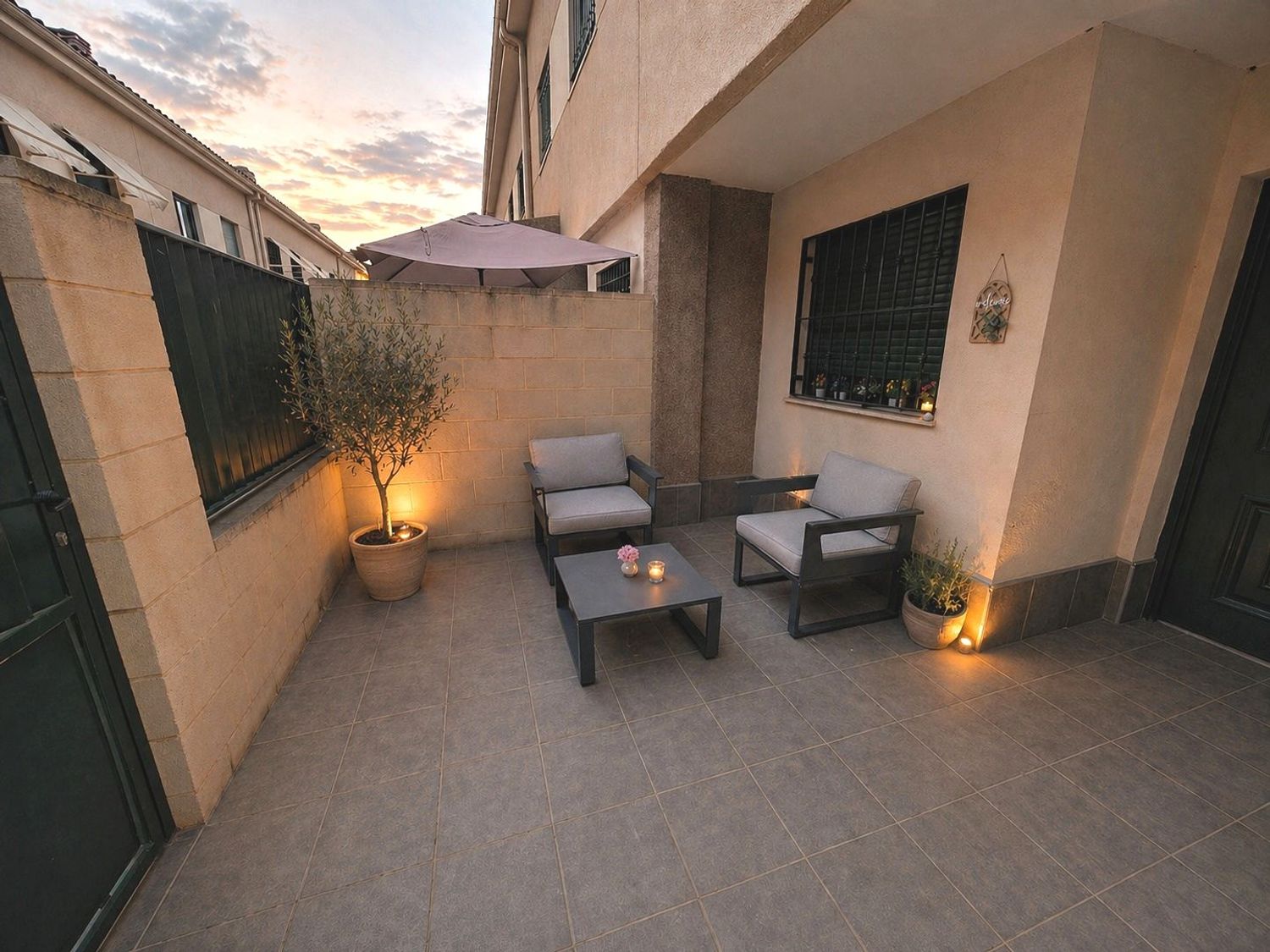 Chalet adosado en Calle Enric Valor, 12, Alicante Golf - Foto 4