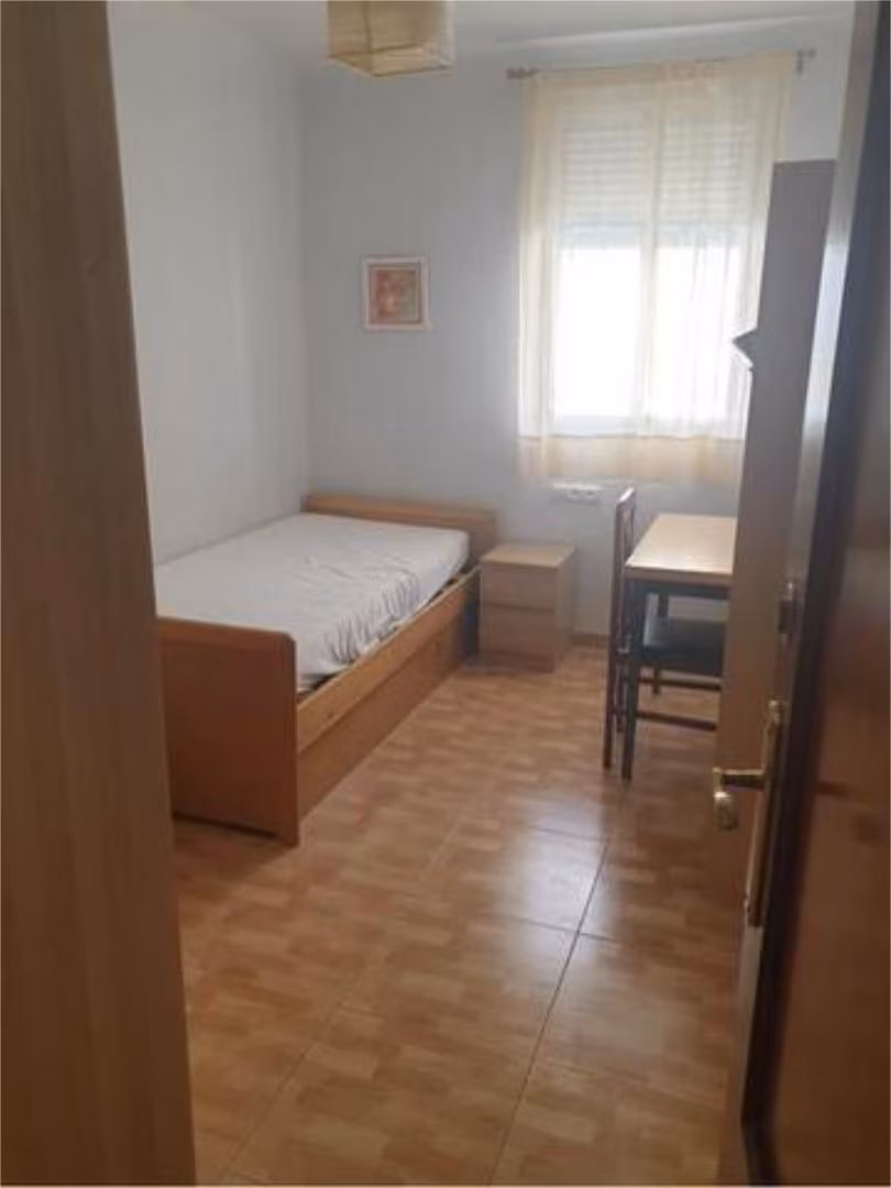 Piso en Huerta de la Reina - Foto 4