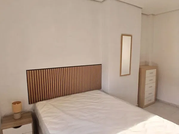 Piso en Calle de Tarragona, 29, Ciudad Jardín - Parque Roma - Foto 1