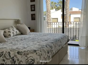 Casa adosada en  Calle Dársena 41 - Foto 1