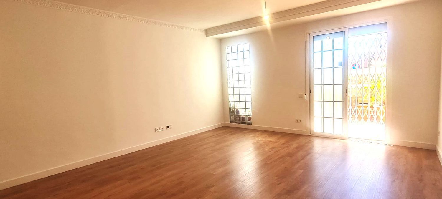 Piso en Calle de Cornella de Llobregat, Les Planes, Les Planes - Foto 2