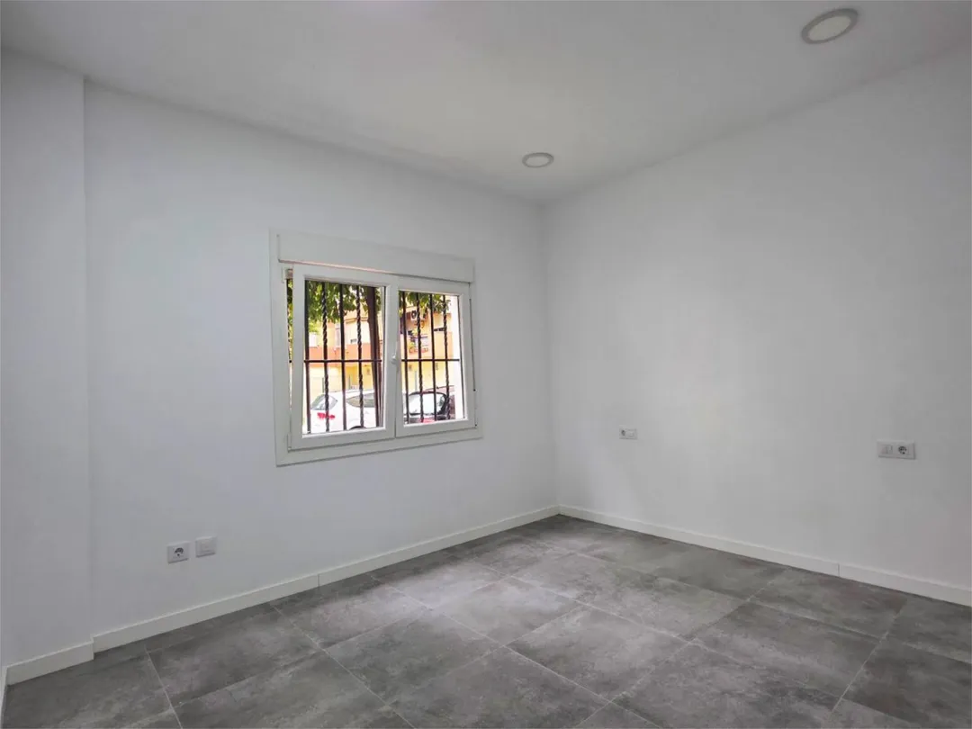 Piso en  Calle Melchor Gallegos 1 - Foto 9