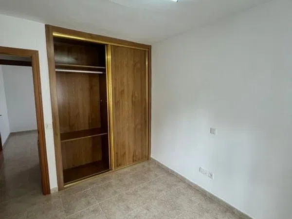 Piso en Calle del Corazón de María - Foto 15