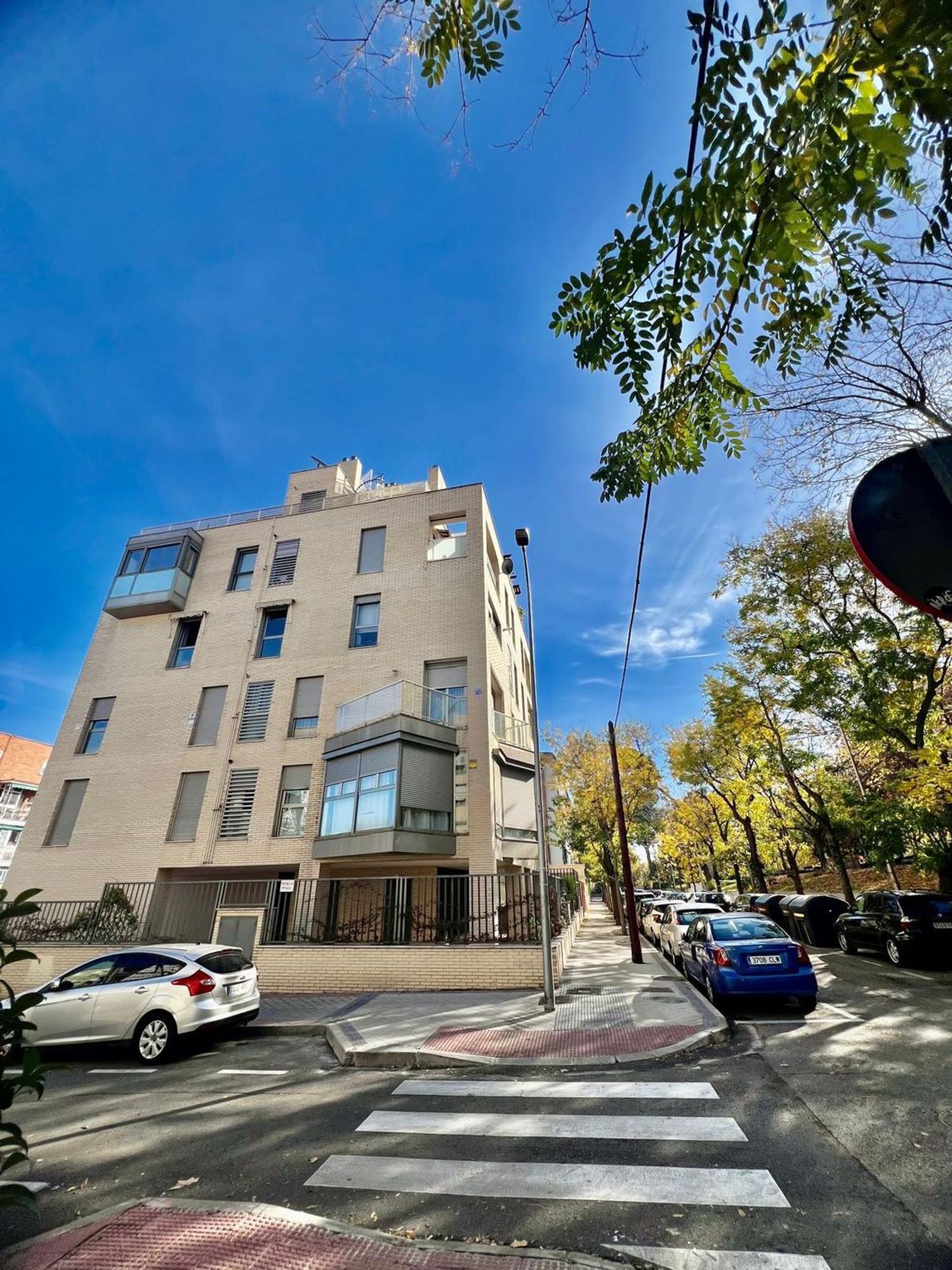 Estudio en calle del Diario la Nación, 19