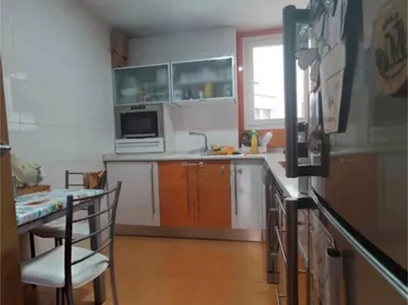 Ático en Zona Consum y Mercadona - Foto 4