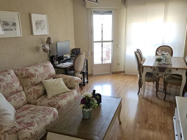 Piso en calle cartagena, 38