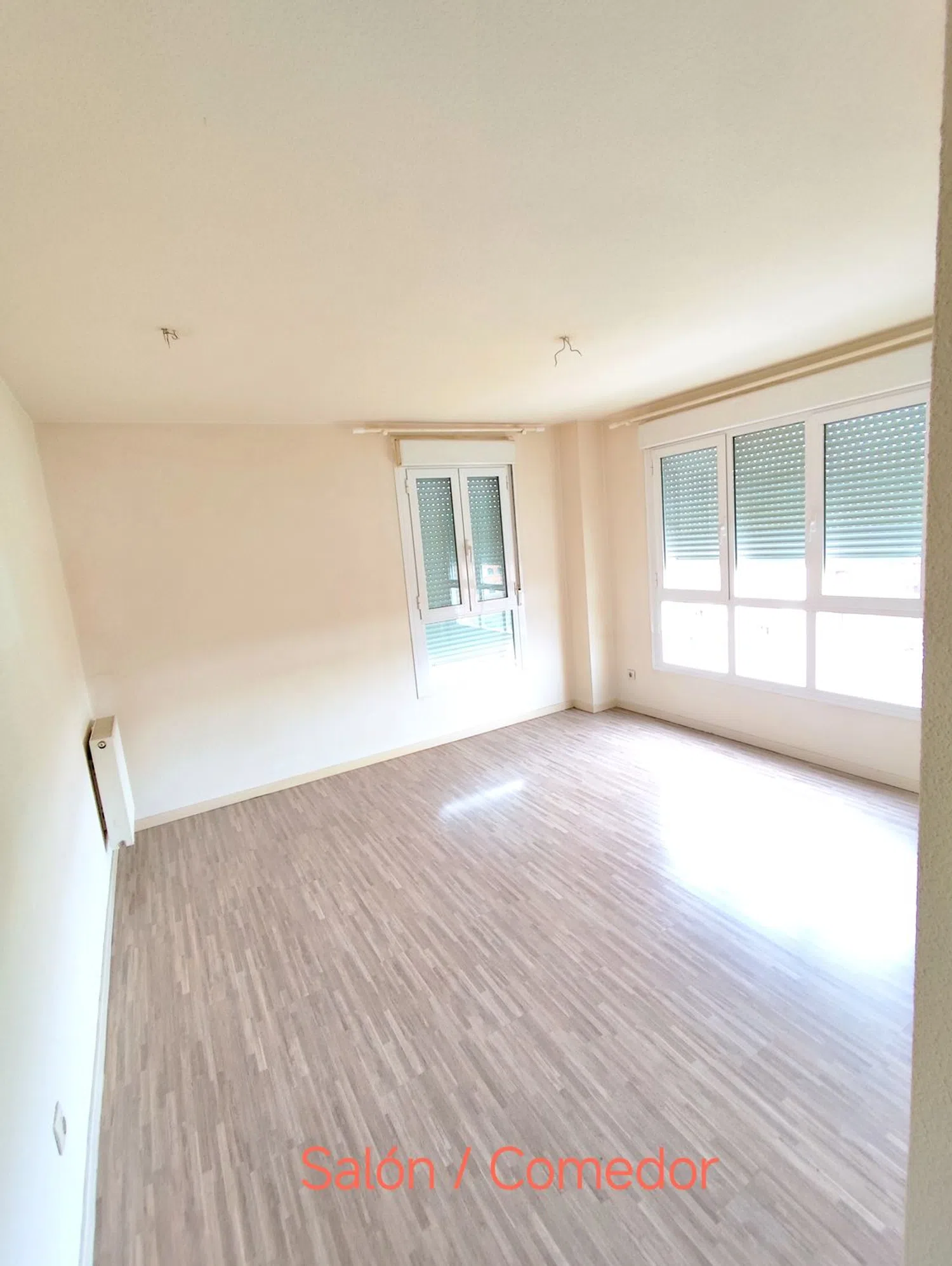 Piso en avenida Carmen Laforet, 9 - Foto 3