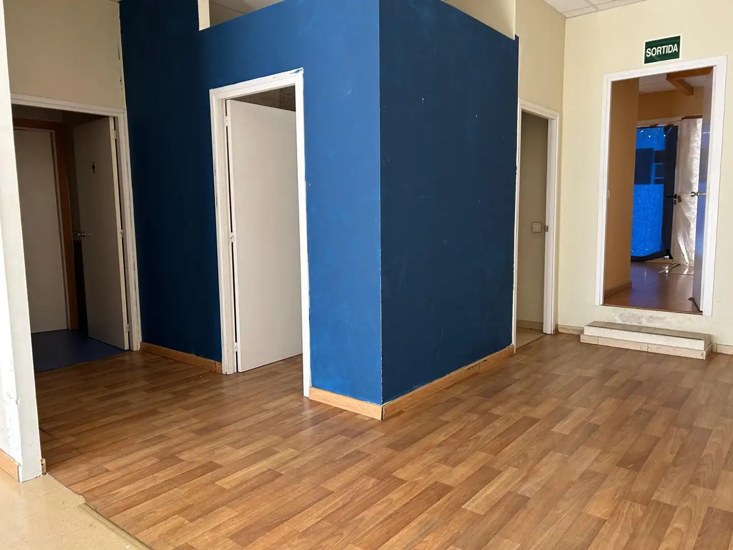 Local comercial en  Carrer DR. CALSINA,DEL - Foto 2