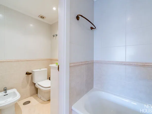 Chalet adosado en Avenida Pintor Pérez Gil, Alicante Golf - Foto 19