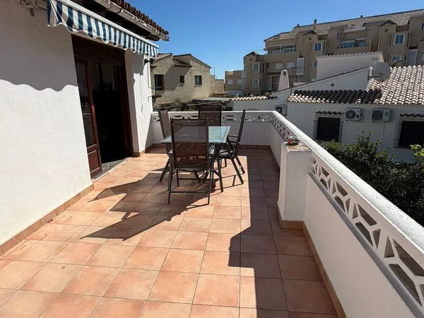 Casa o chalet independiente en Calle Riu Llucema, 1 - Foto 5