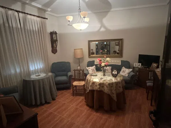 Casa de pueblo en Plaza Fuente de los Tres Caños, 3 - Foto 6