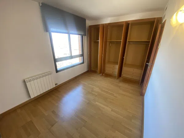 Dúplex en Calle de Francesc Macià i Llussà - Foto 3