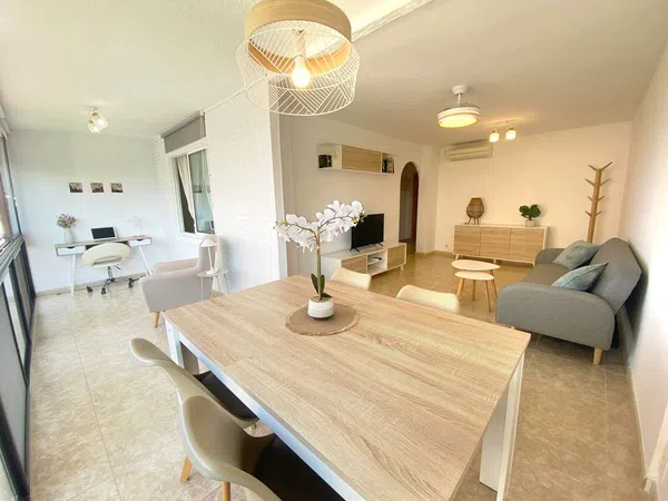 Piso en avenida de la Costa Blanca, 18