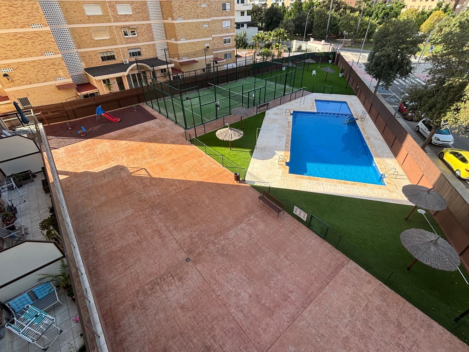 Piso en avenida Países Escandinavos, 21 - Foto 1